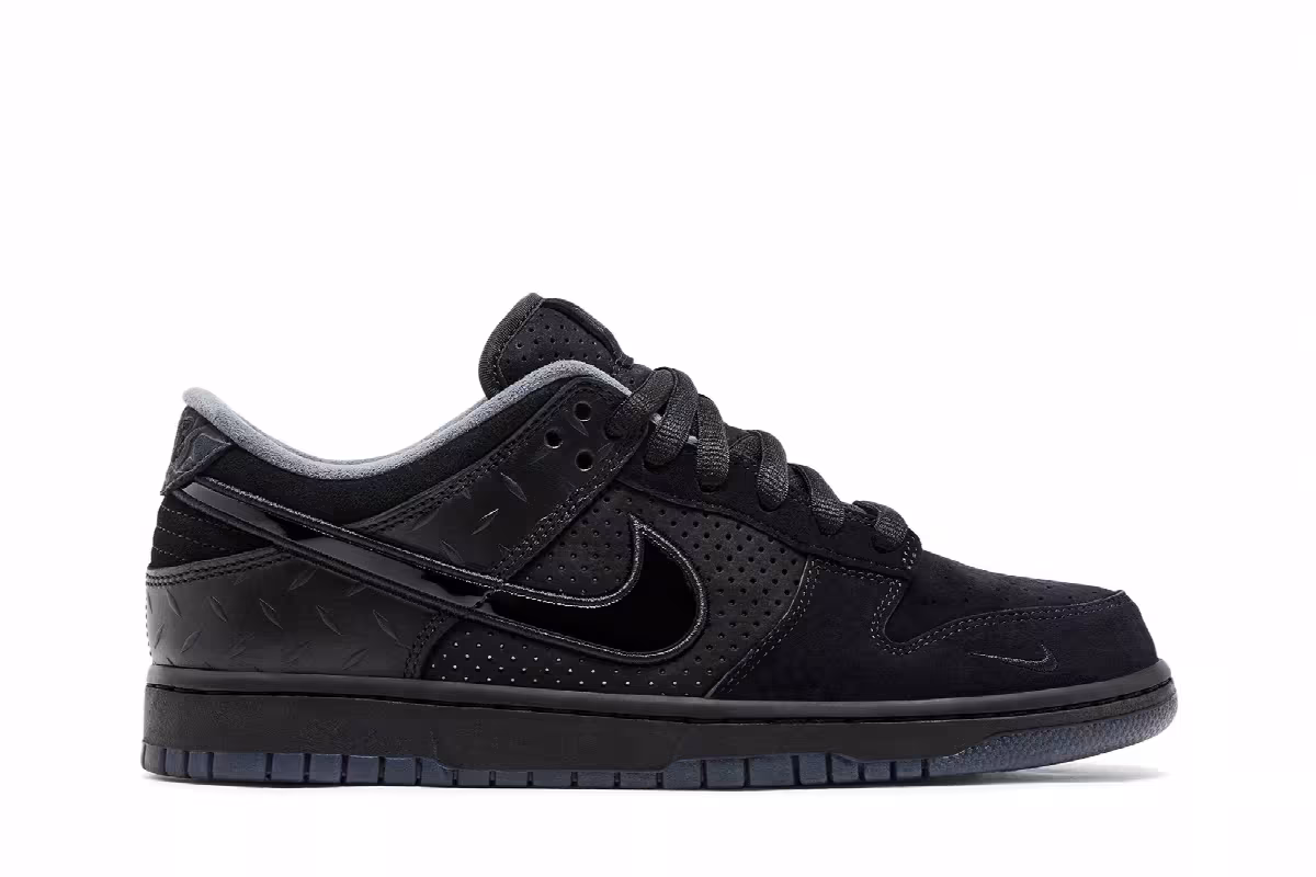 Nike Dunk Low ‘What the Duck - University of Oregon Alternate’ PE What the Duck - University of Oregon Alternate, view 2
