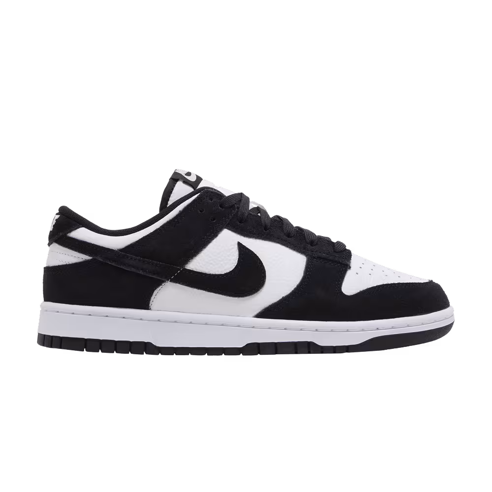 Nike Dunk Low SE Suede Panda