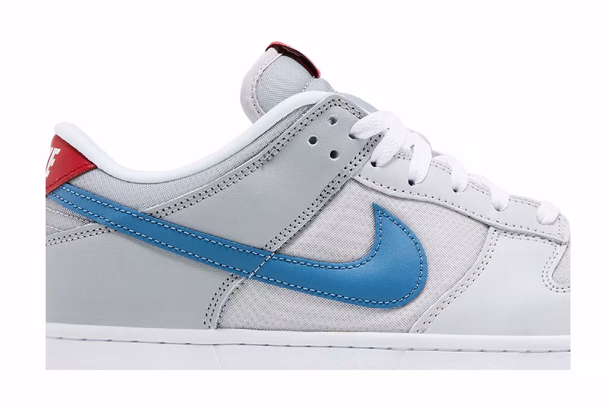 Nike Dunk Low Silver Surfer 2024, view 3