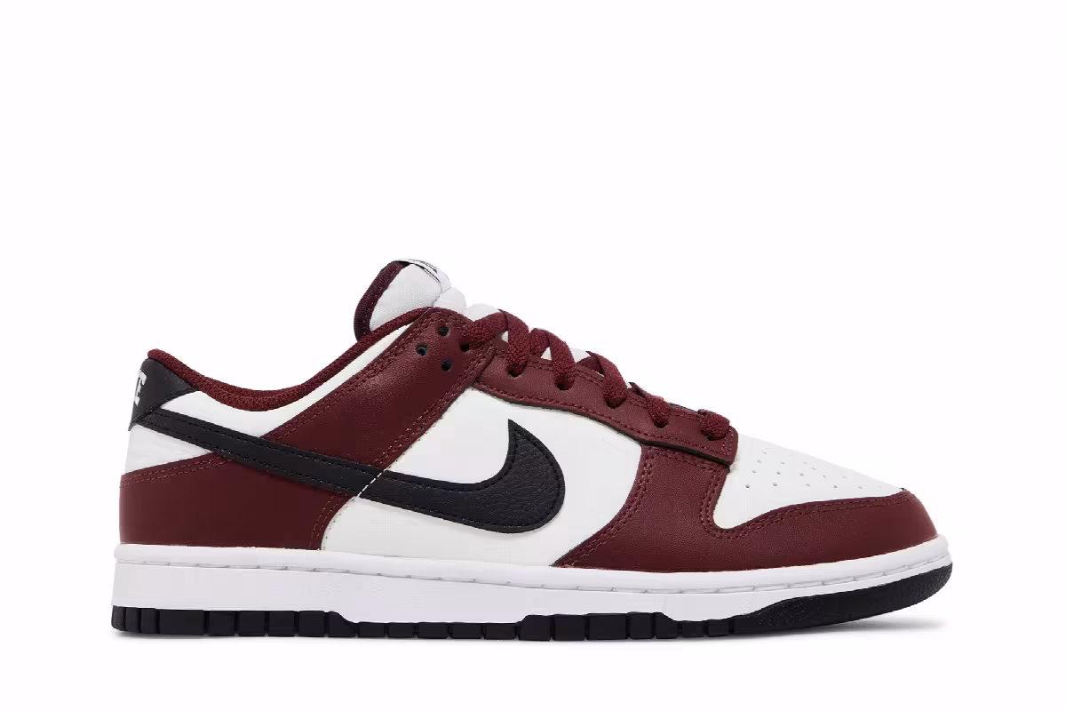 Nike Dunk Low Dark Team Red Black, view 2