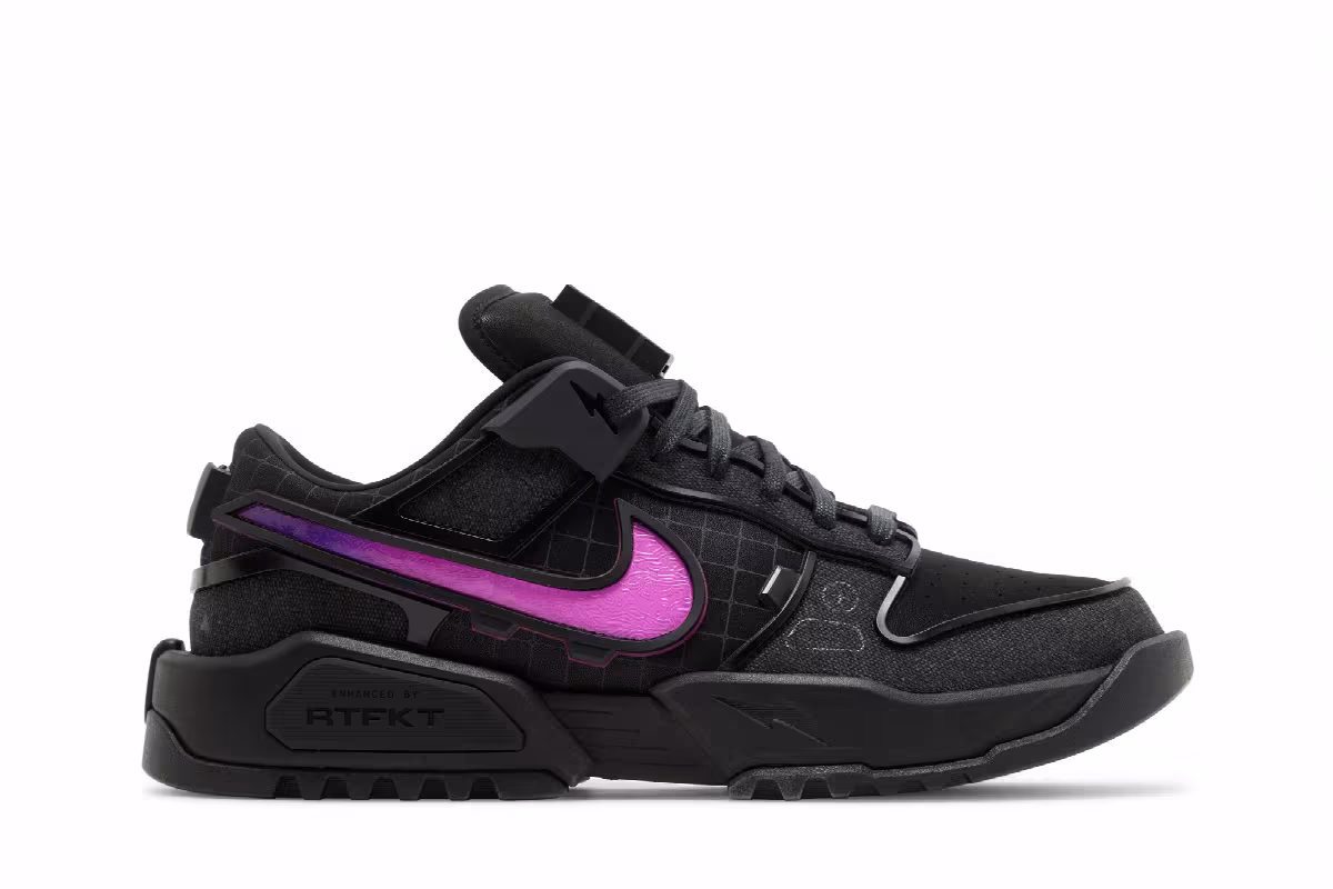 RTFKT x Nike Dunk Genesis Void, view 2