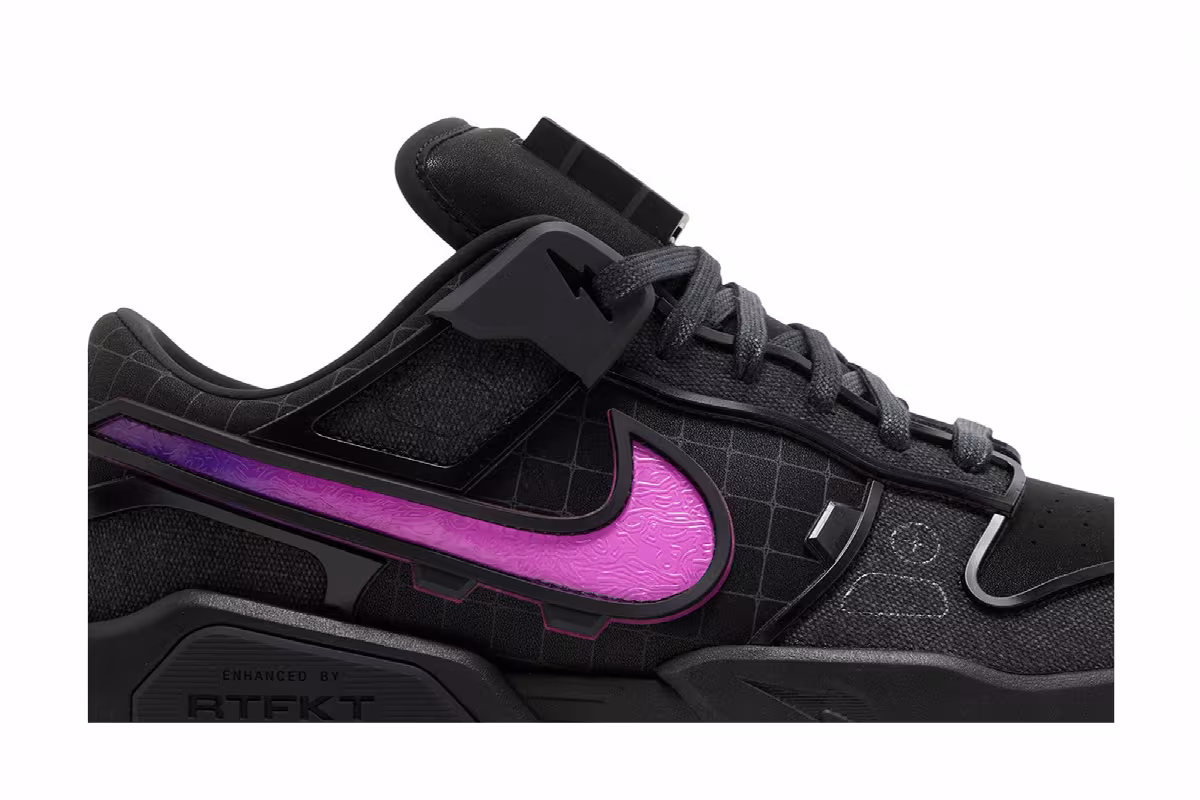 RTFKT x Nike Dunk Genesis Void, view 3