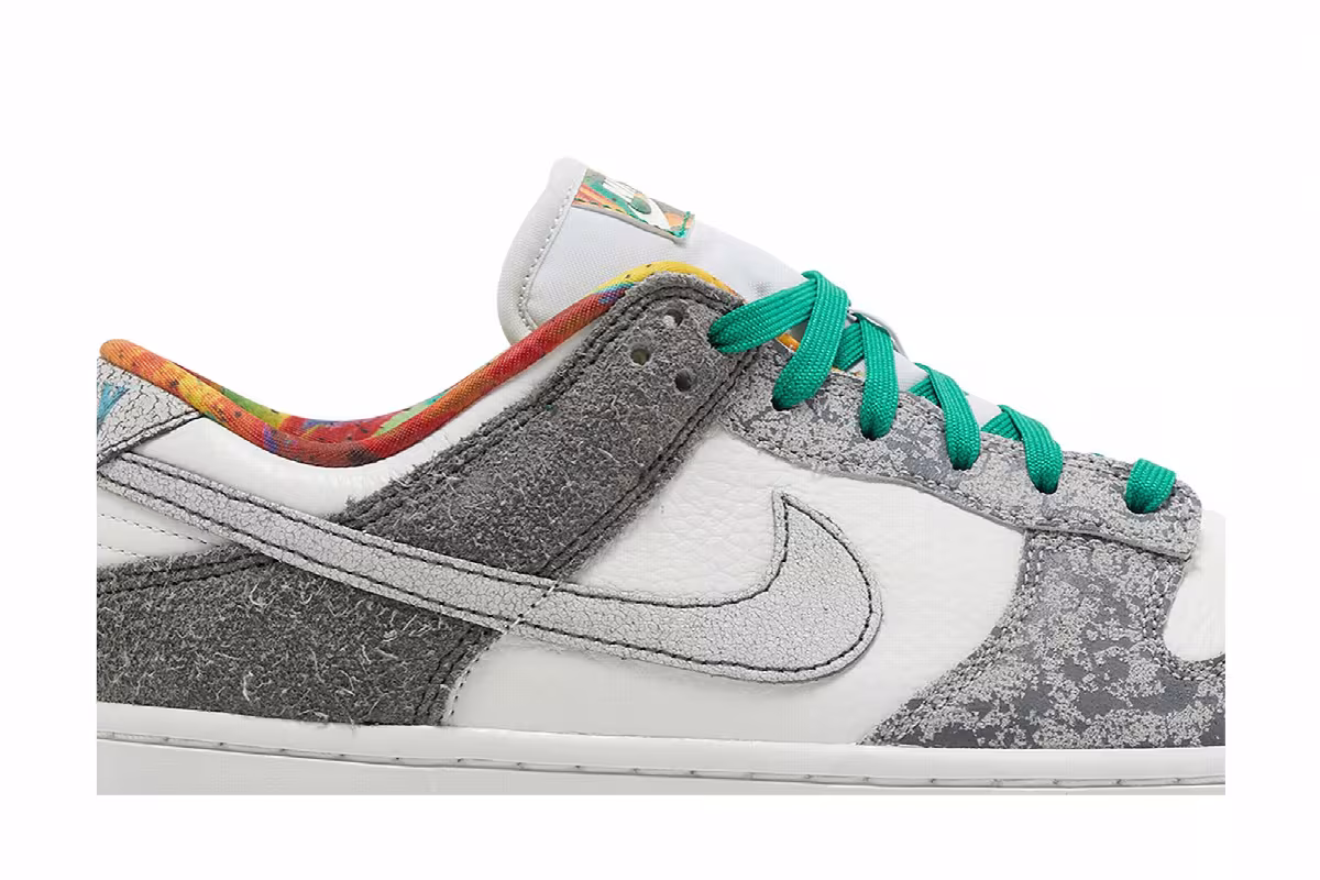 Nike Dunk Low Premium Philly, view 3