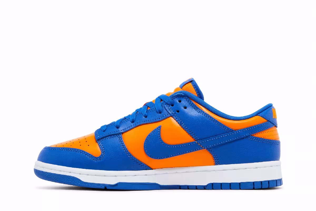 Nike Dunk Low Knicks, view 4