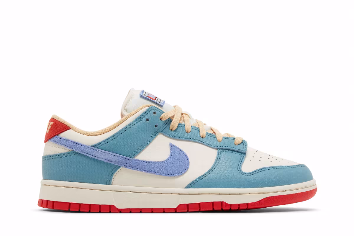Nike Dunk Low Premium Sketch & Exploration, view 2