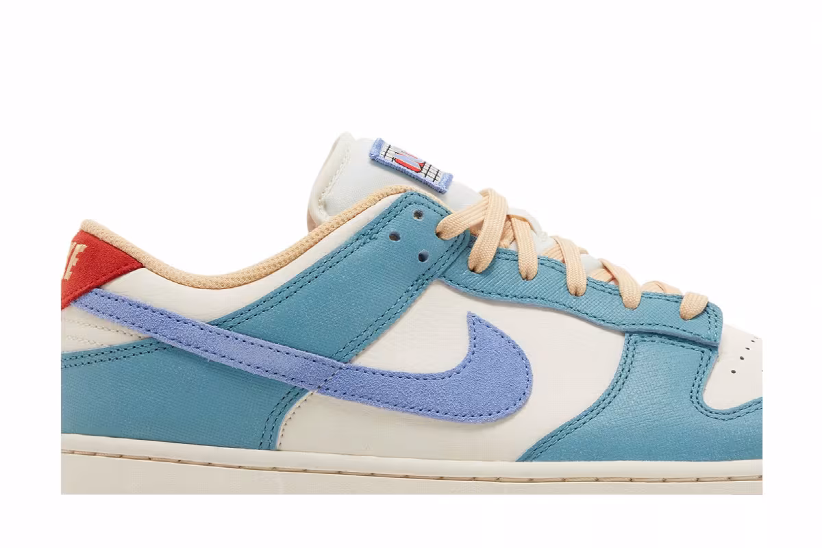 Nike Dunk Low Premium Sketch & Exploration, view 3