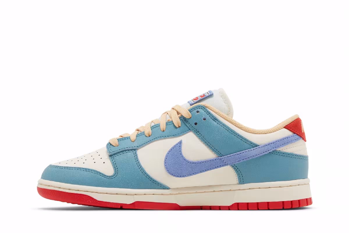 Nike Dunk Low Premium Sketch & Exploration, view 4