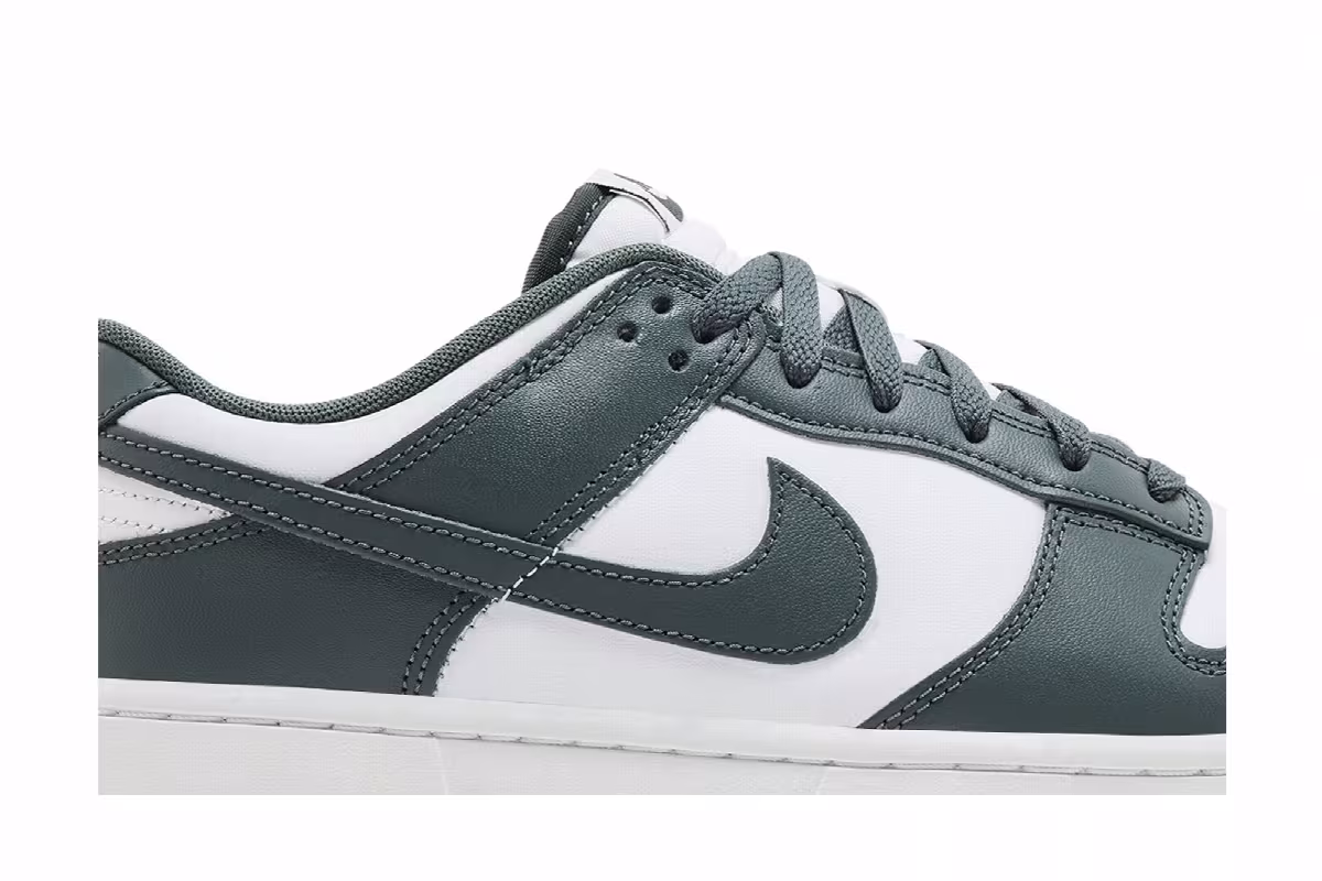 Nike Dunk Low Vintage Green, view 3