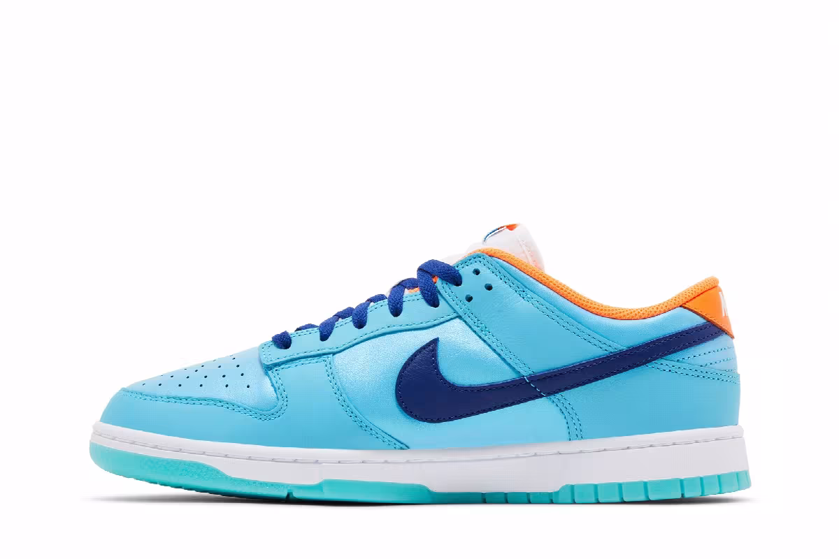 Nike Dunk Low SE Baltic Blue Total Orange, view 4