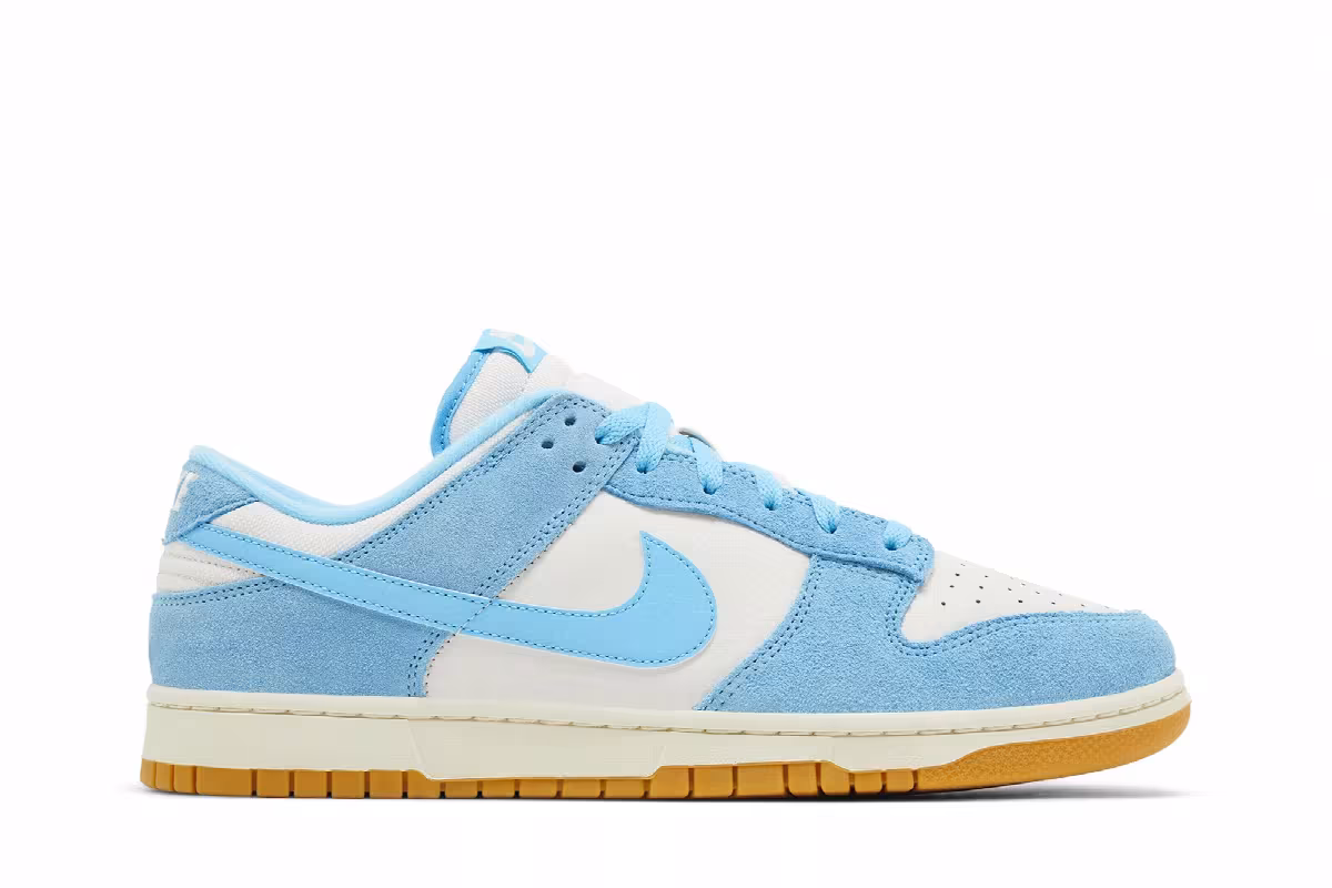 Nike Dunk Low SE Baltic Blue Gum, view 2