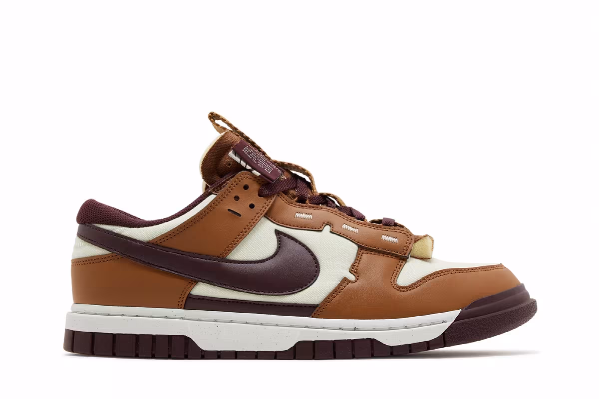 Nike Dunk Low Jumbo Light British Tan Burgundy Crush, view 2