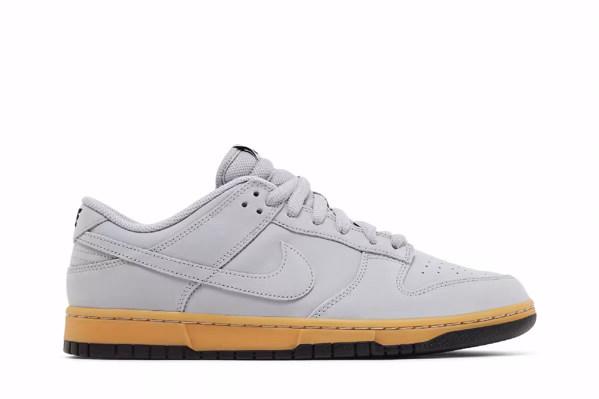 Nike Dunk Low SE Wolf Grey Gum, view 2