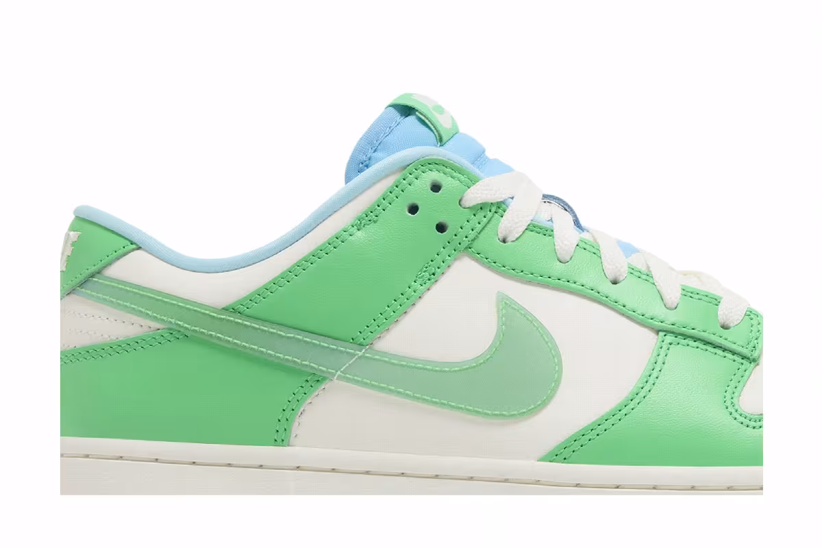 Nike Dunk Low Green Shock, view 3