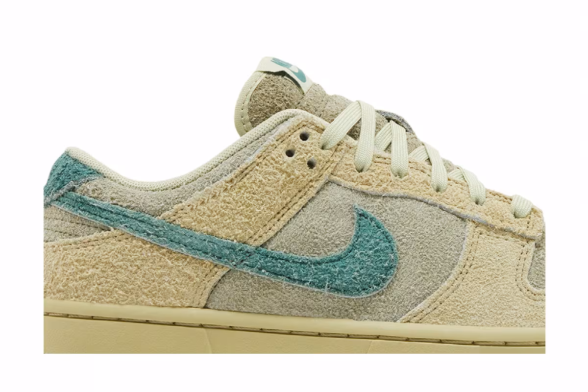 Nike Women's Dunk Low Olive Aura, view 3