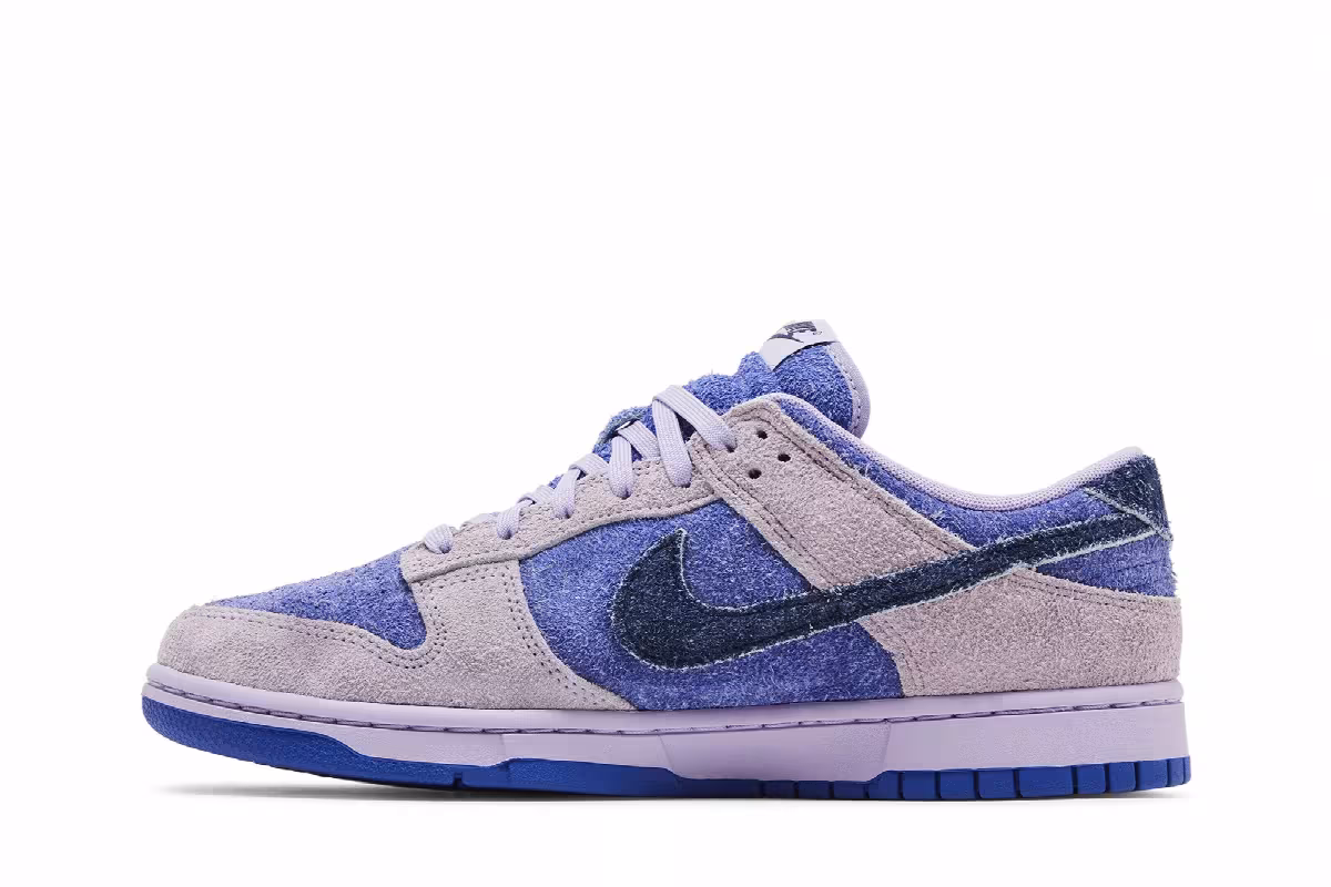 Nike Women's Dunk Low SE Hydrangeas, view 4