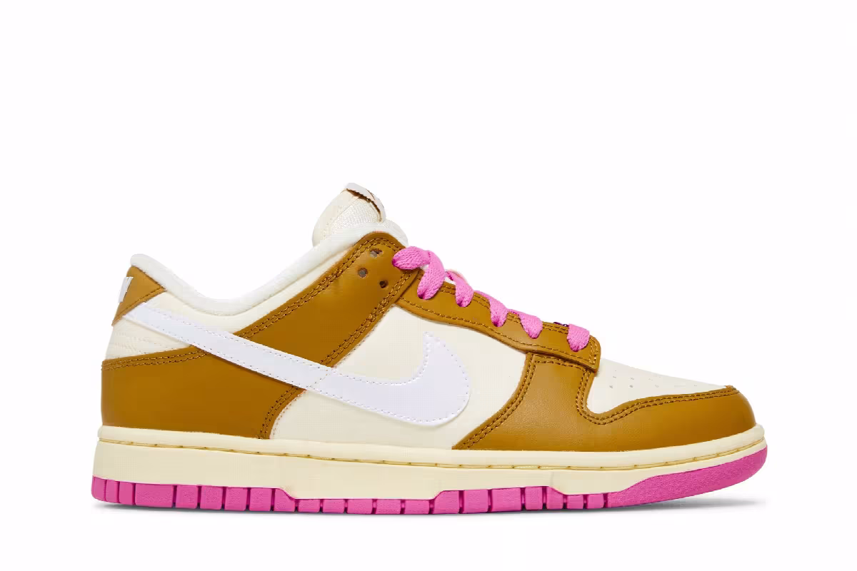 Nike Women's Dunk Low SE Dance Pack - Bronzine Pink, view 2