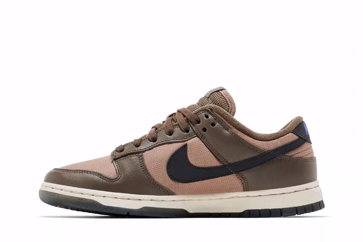 Nike Women's Dunk Low Mink Brown, view 4