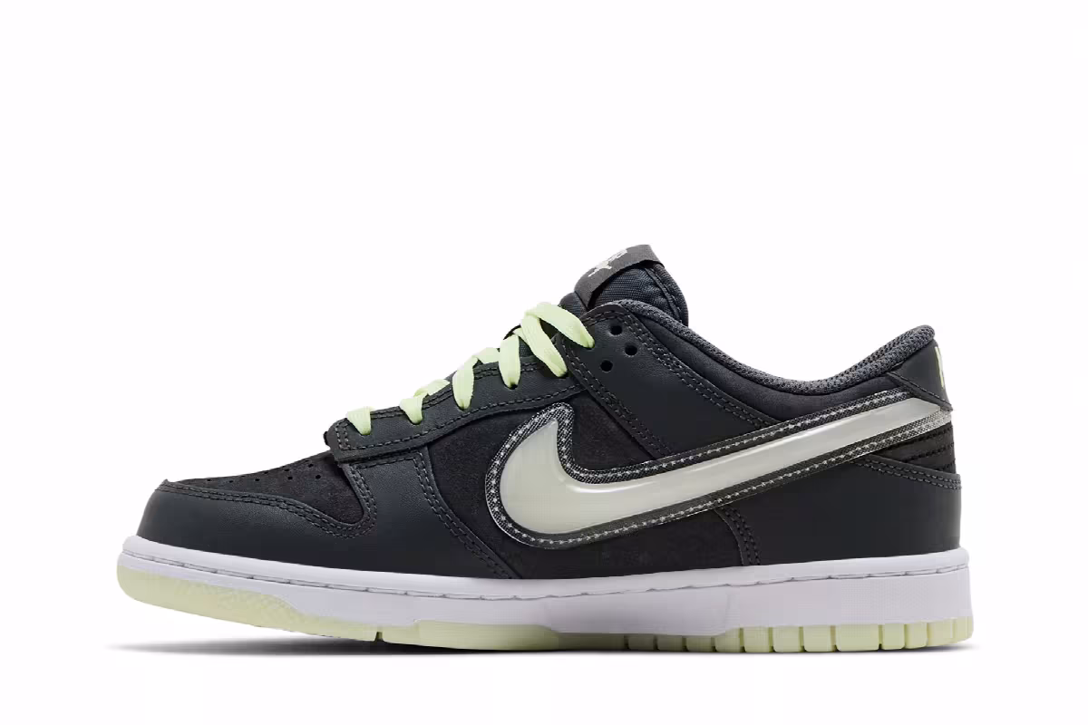 Nike Dunk Low GS Halloween - Glow In The Dark, view 4