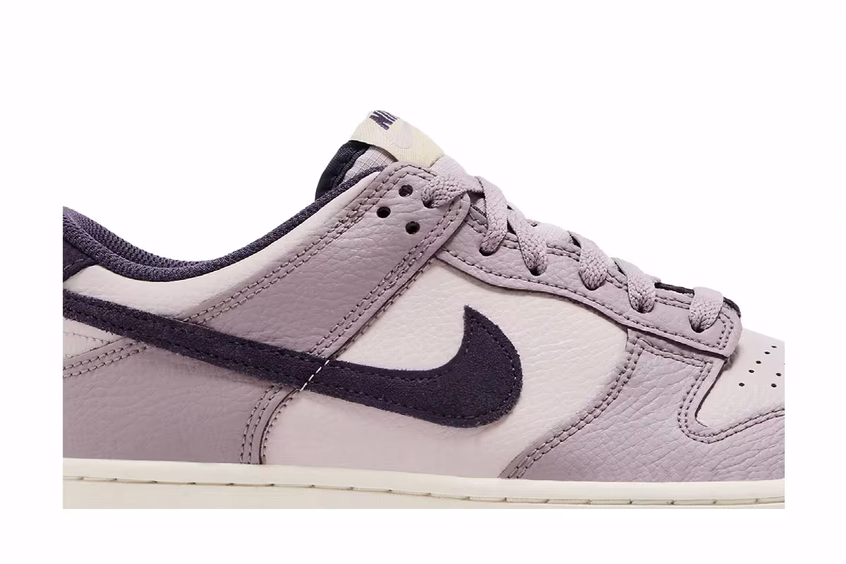 Nike Dunk Low GS Light Violet Ore, view 3
