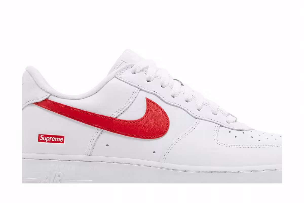 Supreme x Nike Air Force 1 Low Box Logo - Speed Red, view 3
