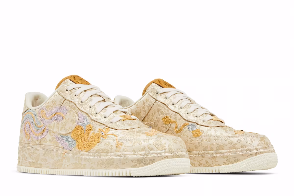 Nike Air Force 1 Low Year of the Dragon, view 9