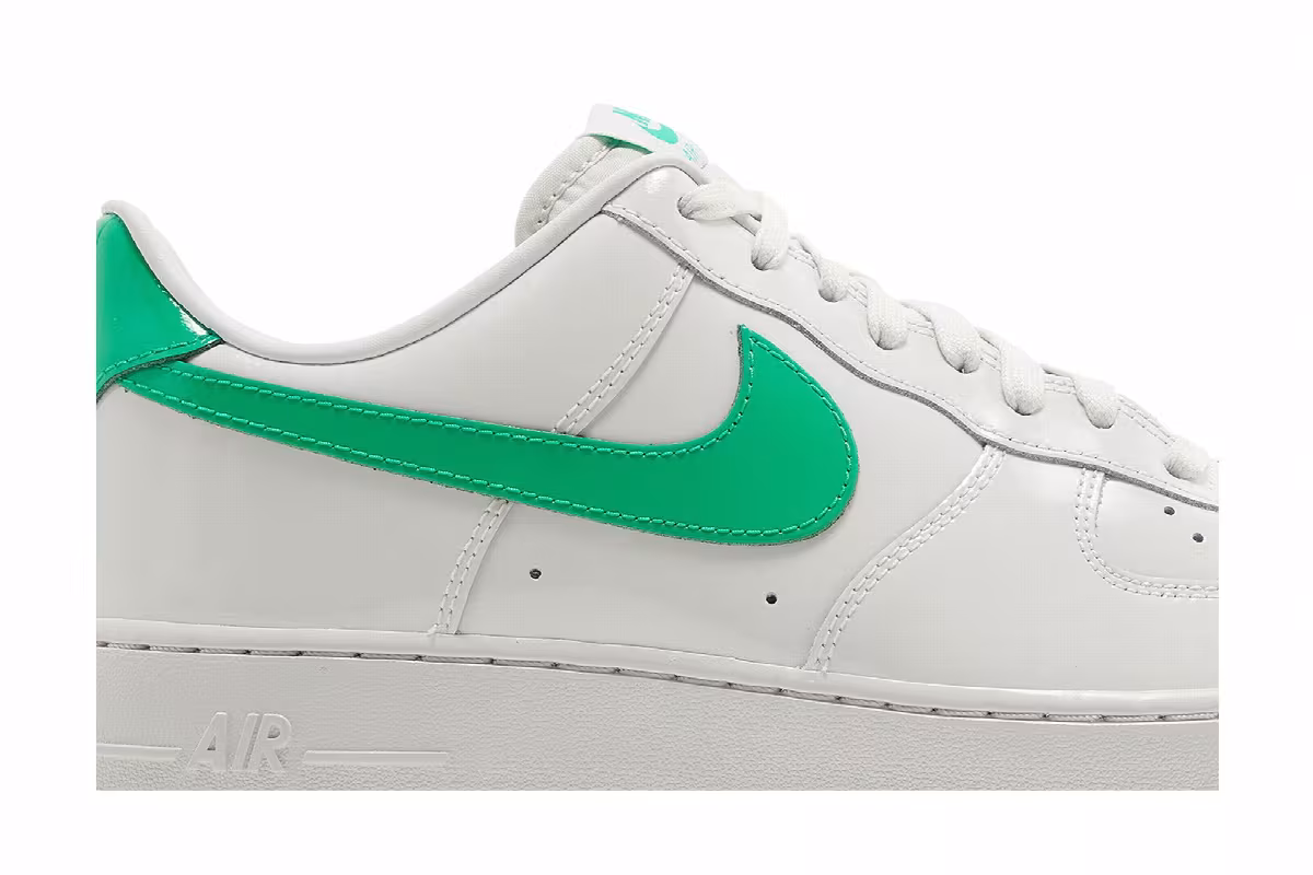 Nike Air Force 1 Platinum Tint Stadium Green, view 3