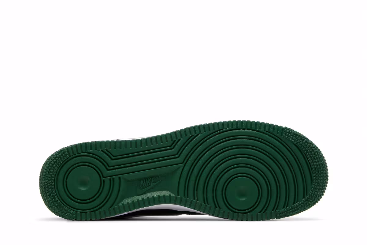 Nike Air Force 1 Fir, view 5