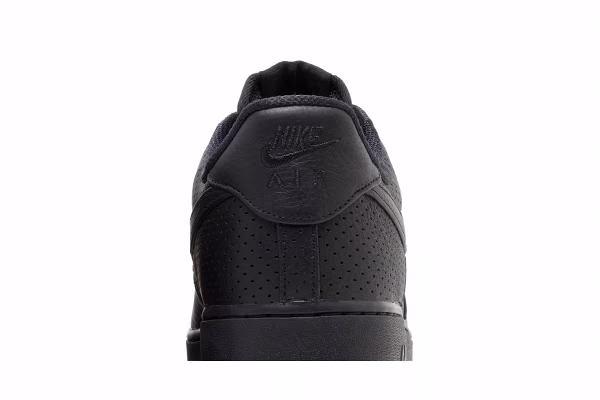 Nike Air Force 1 SP Perforated Black, view 8