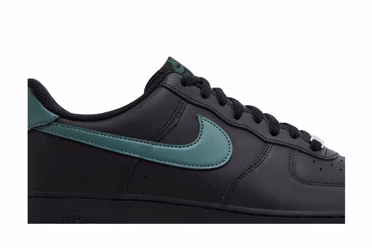 Nike Air Force 1 Black Vintage Green, view 3