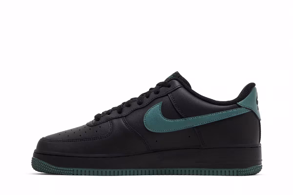 Nike Air Force 1 Black Vintage Green, view 4