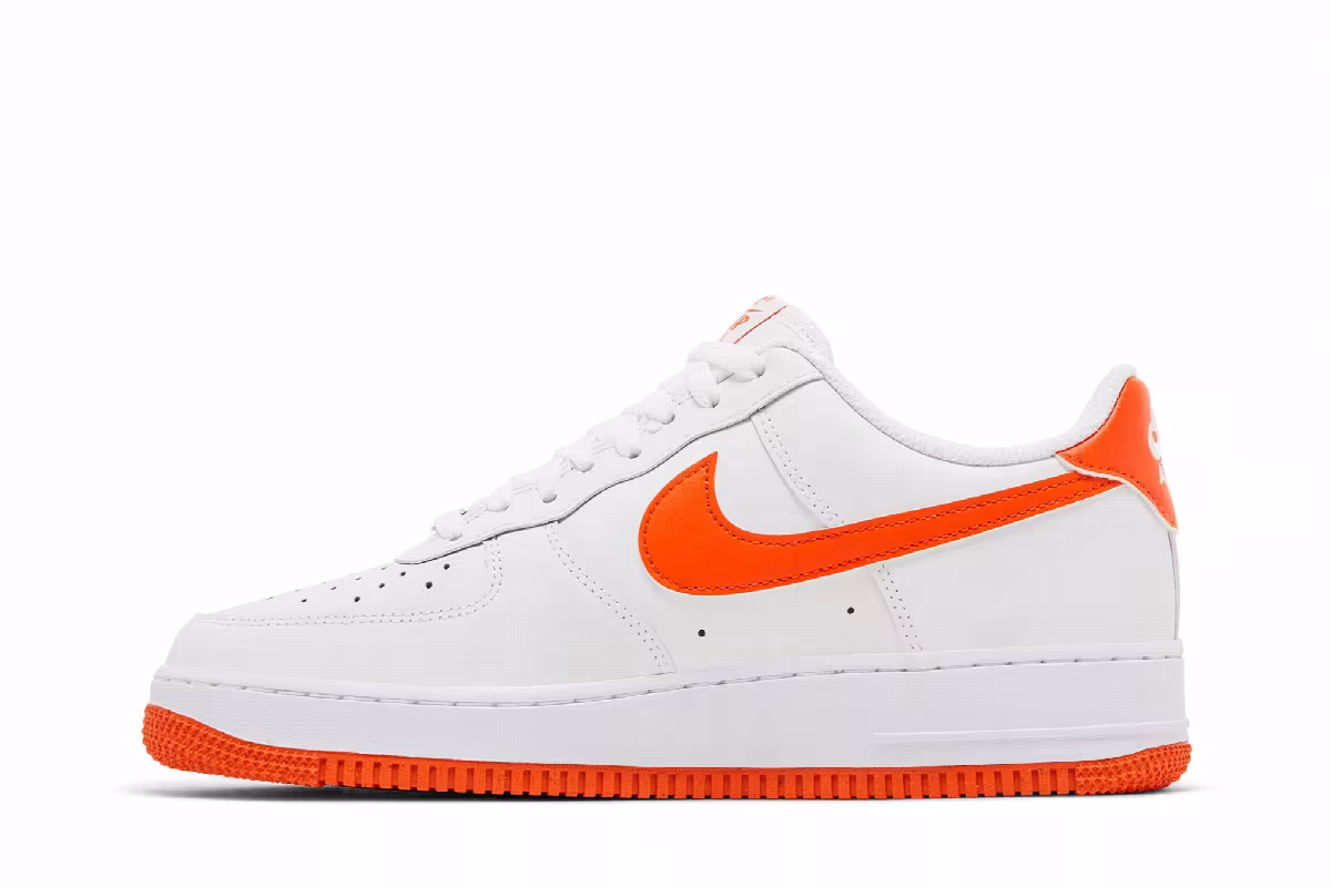 Nike Air Force 1 Safety Orange, view 4