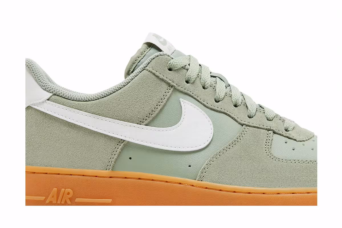 Nike Air Force 1 Jade Horizon, view 3