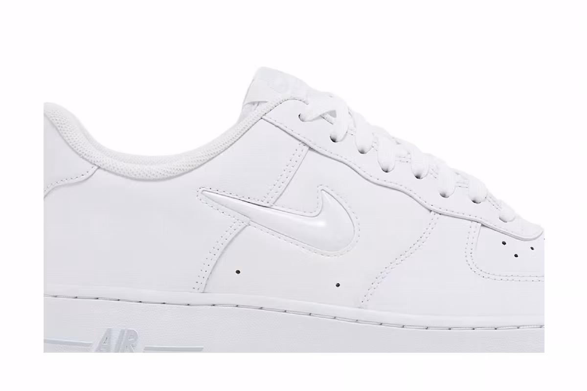 Nike Air Force 1 Jewel White Dark Smoke Grey, view 3
