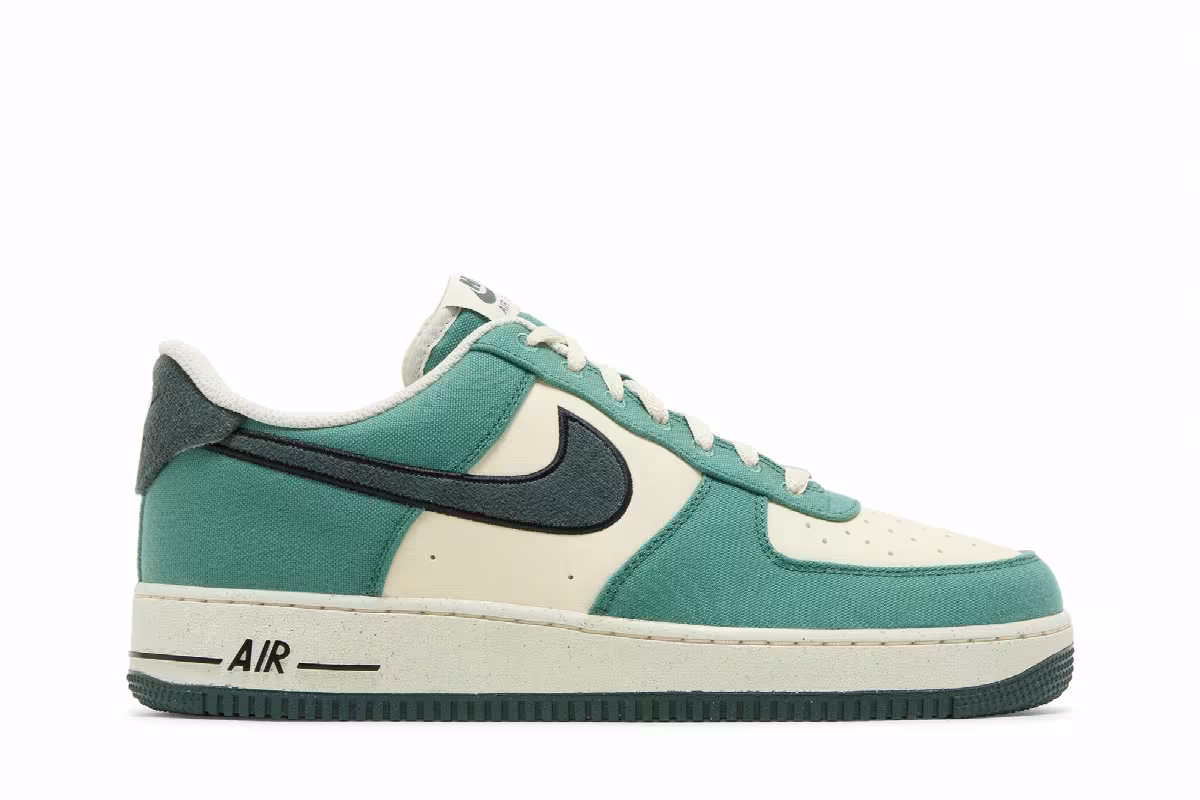 Nike Air Force 1 Notebook Doodle Pack - Vintage Green, view 2