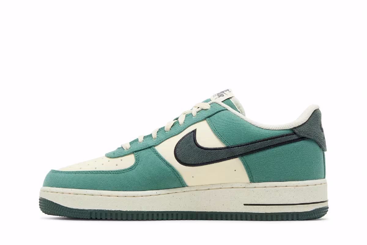 Nike Air Force 1 Notebook Doodle Pack - Vintage Green, view 4