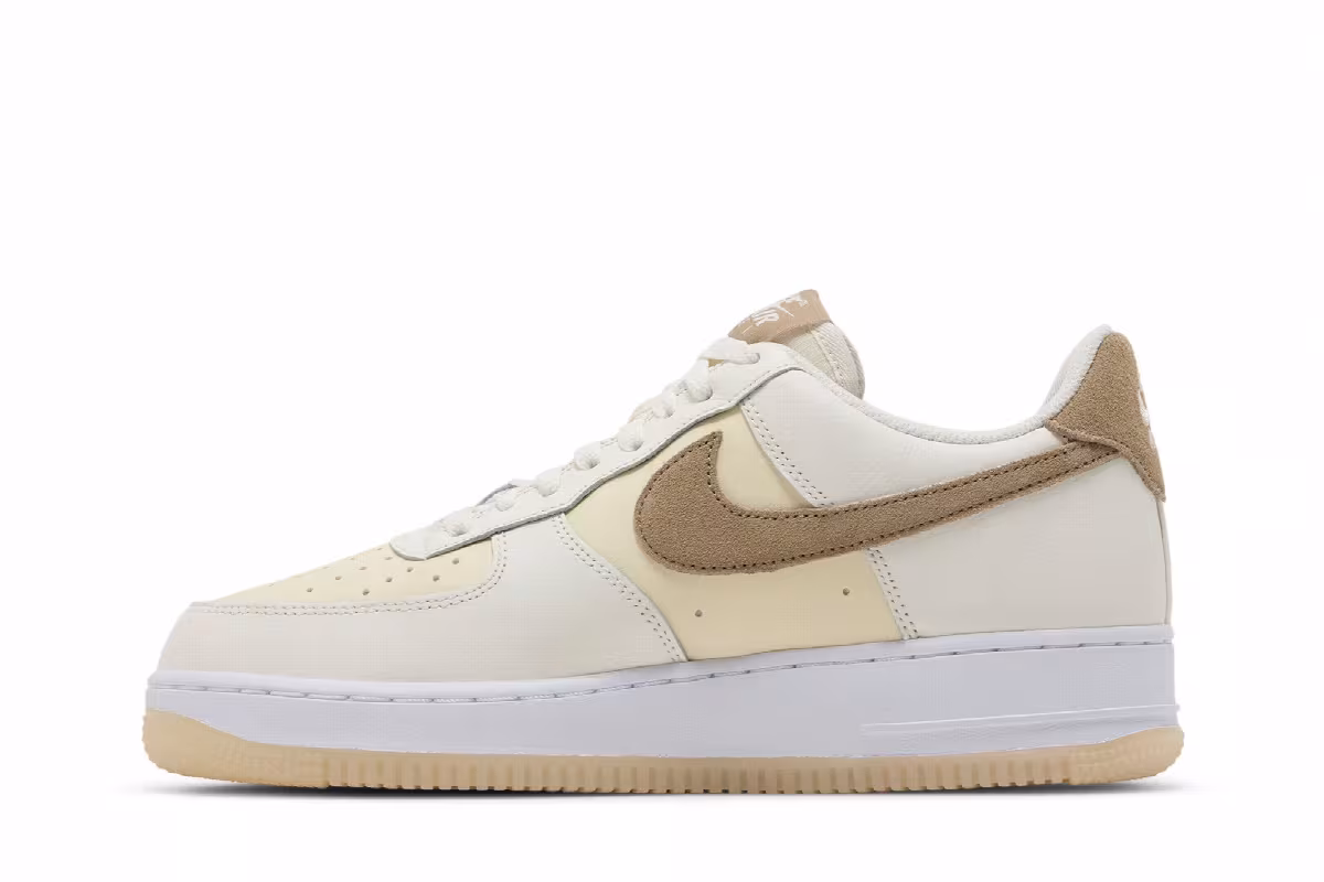Nike Air Force 1 ’07 LV8 Coconut Milk Khaki, view 4