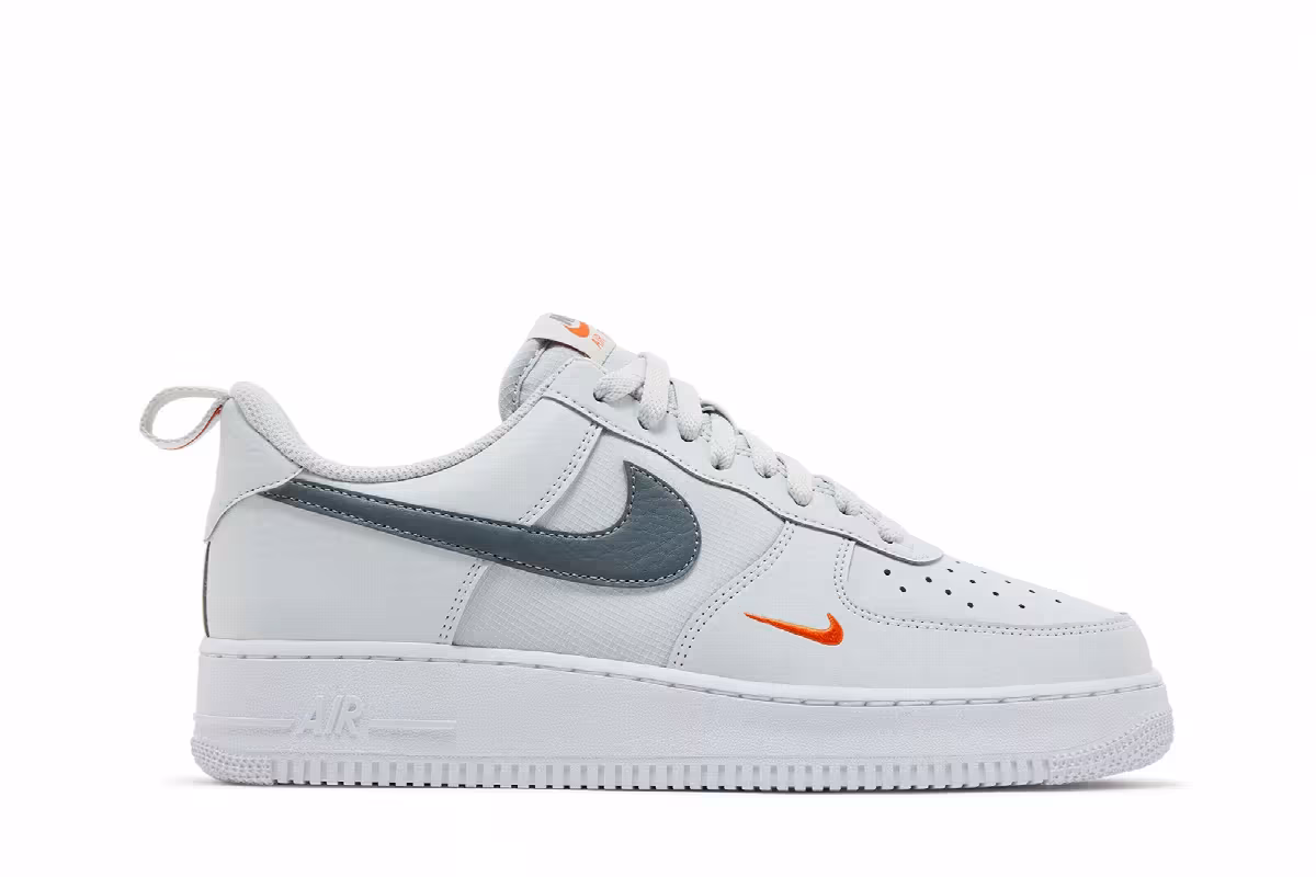 Nike Air Force 1 Photon Dust Safety Orange, view 2