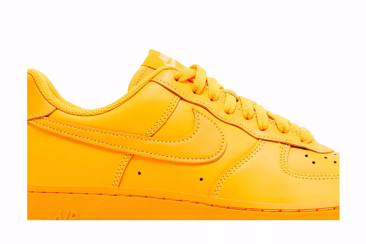 Nike Women's Air Force 1 Laser Orange, view 3