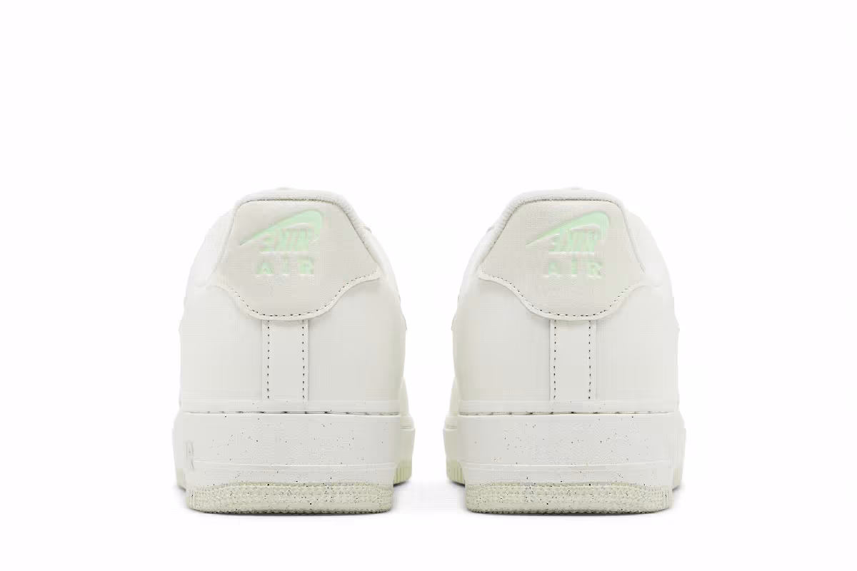 Nike Women's Air Force 1 Sail Vapor Green, view 7
