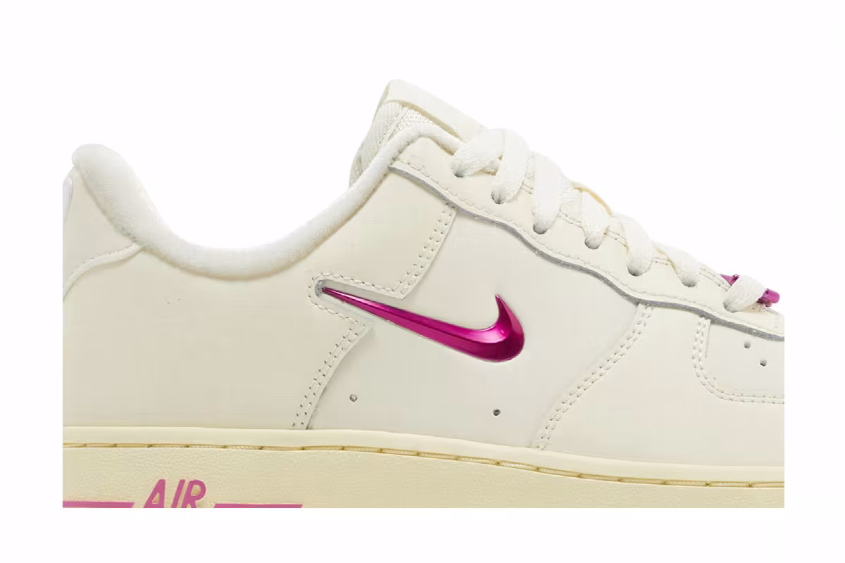 Nike Women's Air Force 1 Dance - Playful Pink, view 3