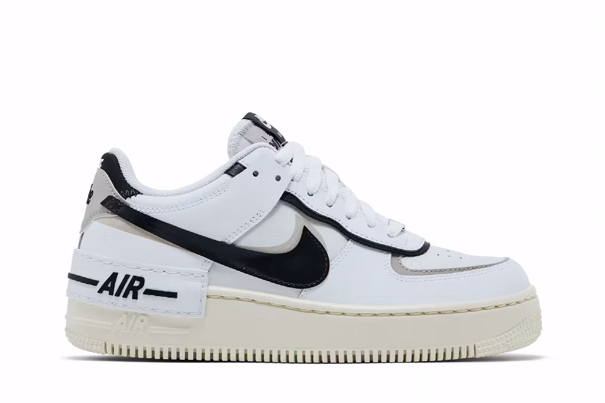 Nike Women's Air Force 1 Shadow White Off Noir, view 2