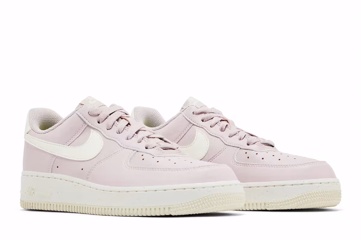 Nike Women's Air Force 1 Platinum Violet Coconut Milk, view 9