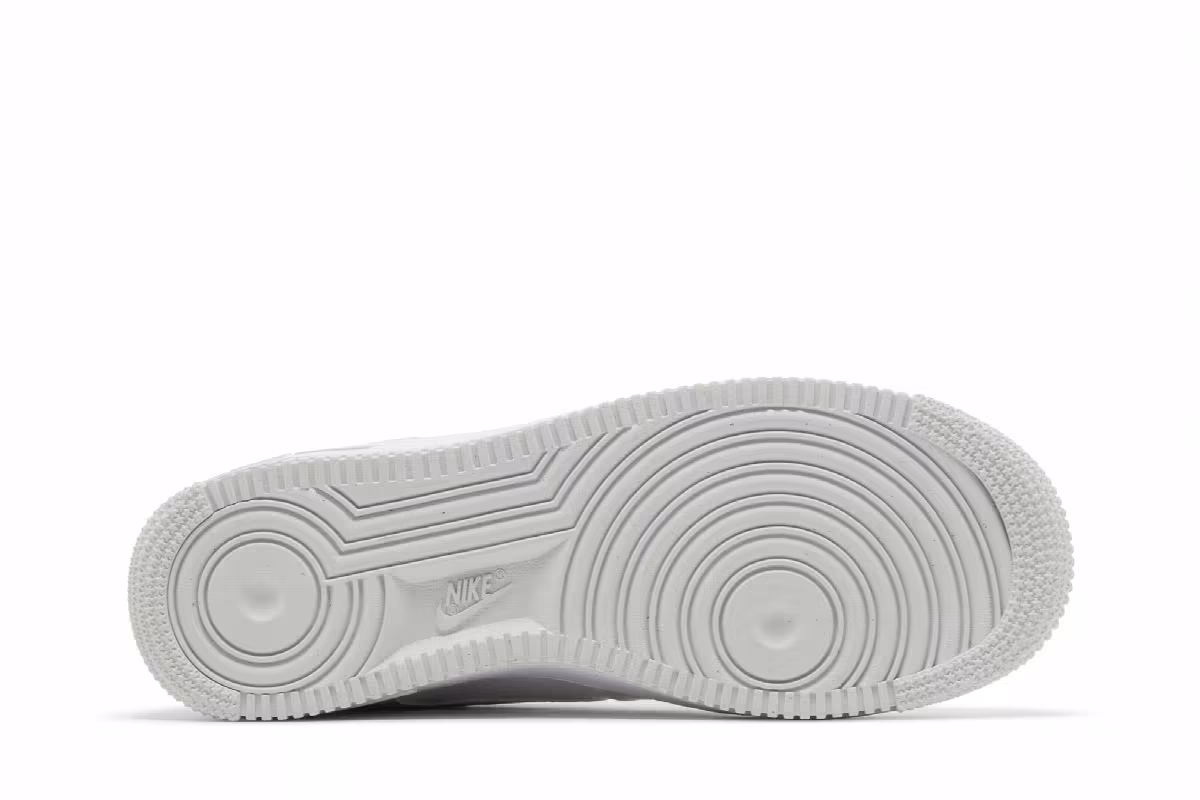 Nike Women's Air Force 1 White Photon Dust, view 5