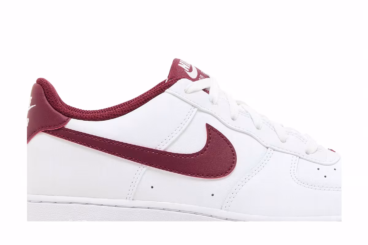 Nike Air Force 1 GS White Team Red, view 3