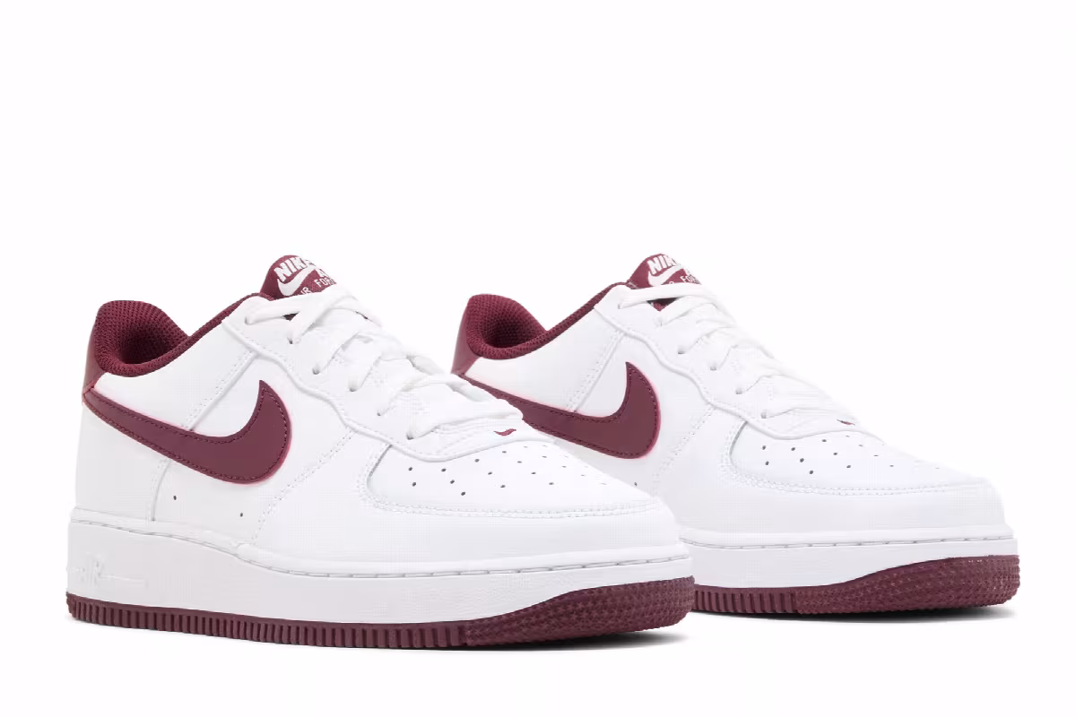 Nike Air Force 1 GS White Team Red, view 9