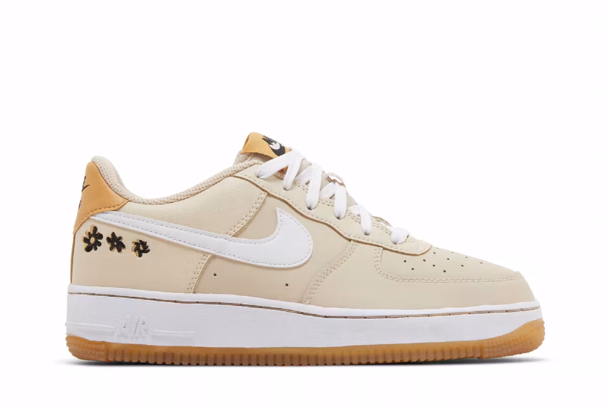 Nike Air Force 1 Low GS Powered by Flowers, view 2