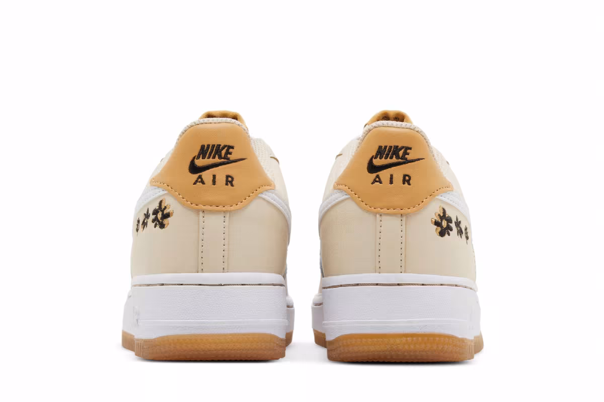 Nike Air Force 1 Low GS Powered by Flowers, view 7