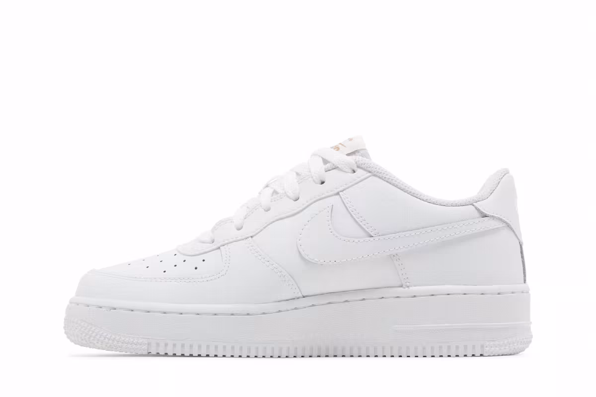 Nike Air Force 1 Low GS Rainbow Lace Swoosh, view 4