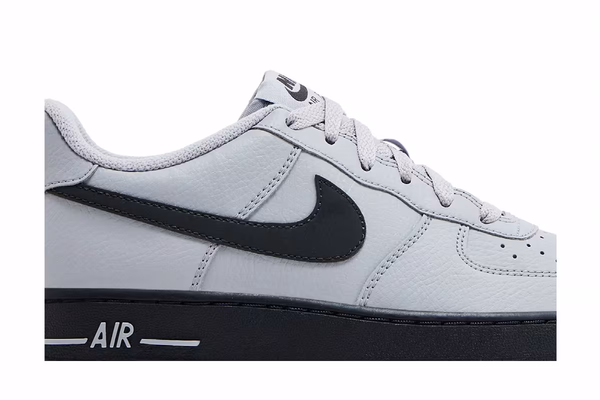 Nike Air Force 1 GS Wolf Grey, view 3