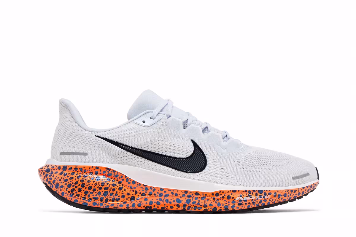 Nike Air Zoom Pegasus 41 Electric Pack, view 2